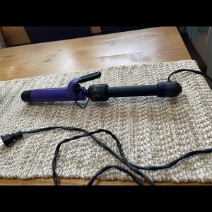 Hot Tools Ceramic Titanium Curling Iron, 1-1/2 in